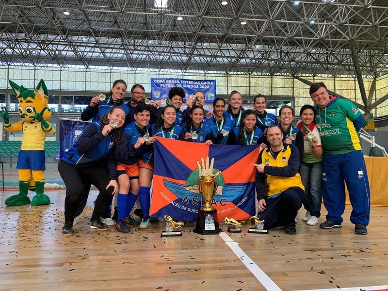 RJ e Balneário Camboriú são as grandes campeãs da Copa Brasil Loterias Caixa de Futsal