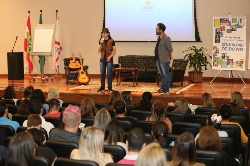 Santa Catarina realiza 8º Seminário Estadual sobre Síndrome de Down acontece nesta terça (21)