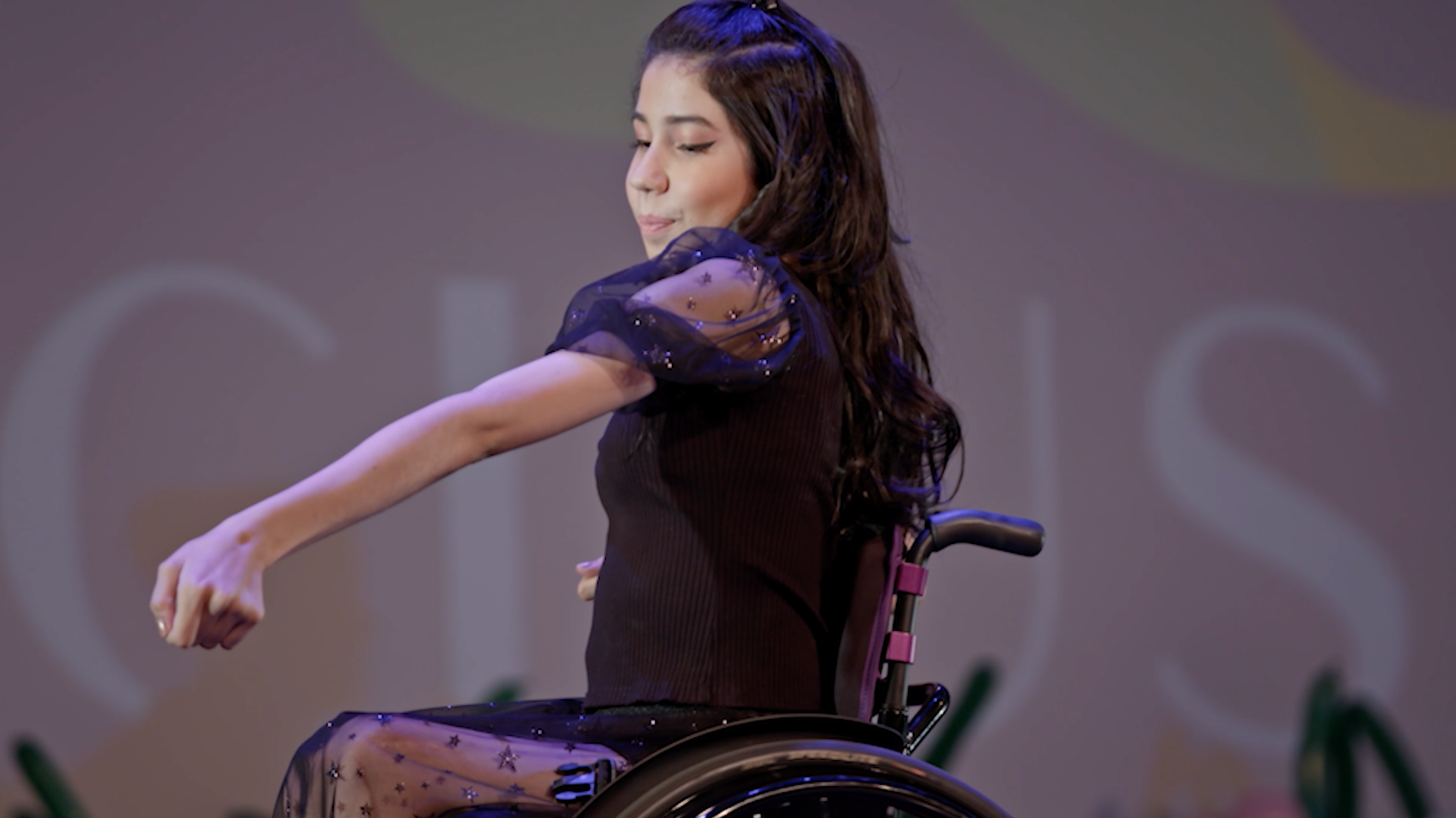 Bailarina com doença rara mostra a importância das artes na qualidade de vida dos pacientes