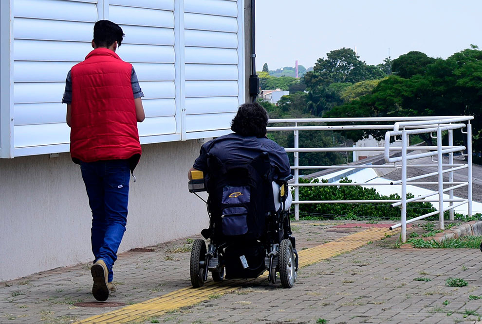 Profissionais PcD: quais são as obrigações e deveres das empresas?