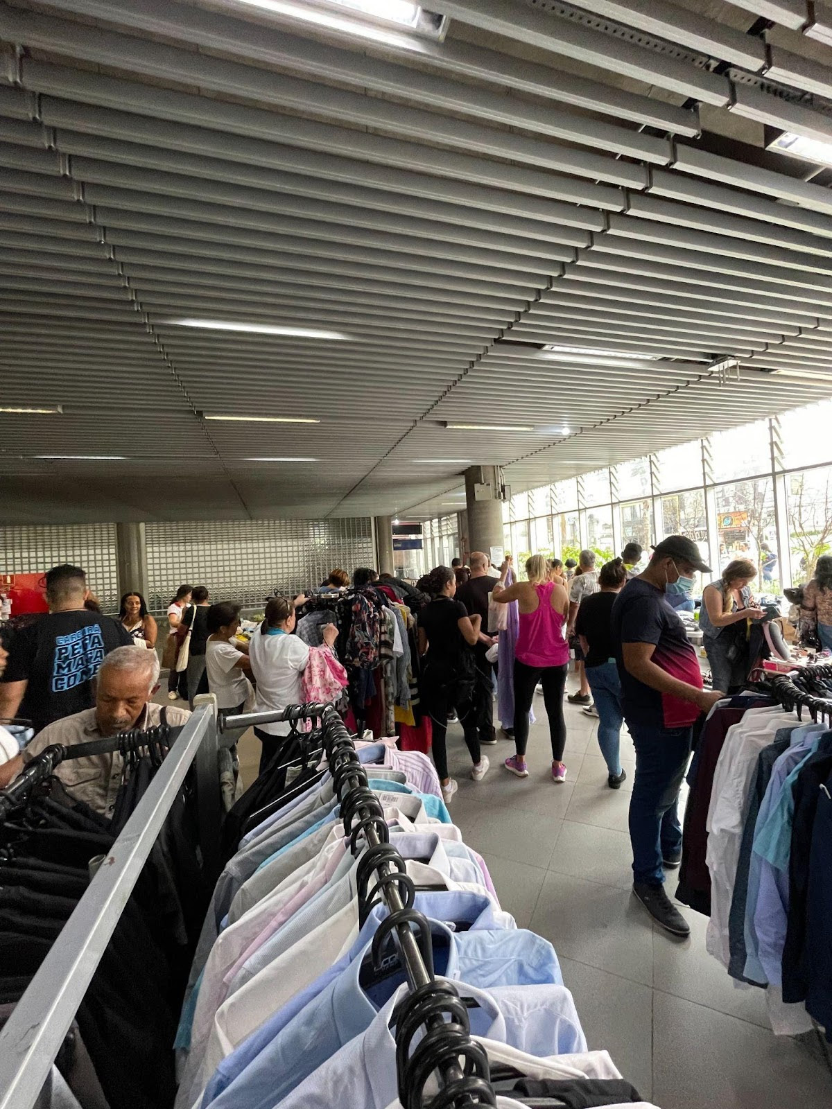 Arrecadação de Bazar Itinerante da AACD na Linha 5-Lilás garante mais de 1 mil atendimentos