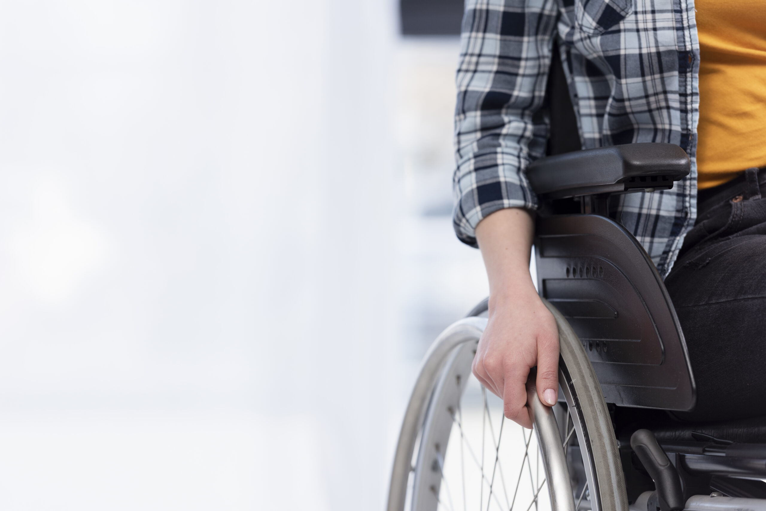 Paraplégica e cadeirante é considerada com Grau Leve de Deficiência