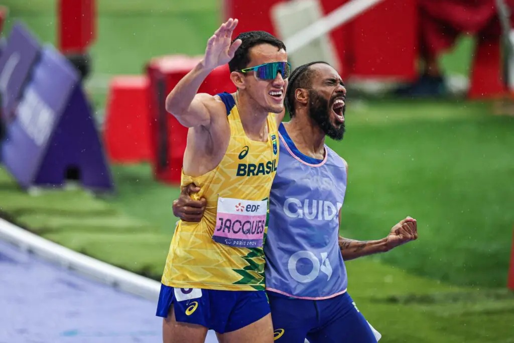 Brasileiros começam com ouro, prata, bronze e recorde mundial nos Jogos Paralímpicos de Paris