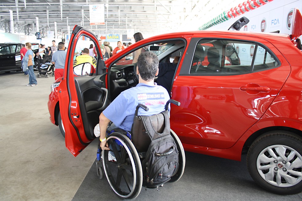 Decisão sobre manutenção das isenções para pessoas com deficiência será anunciada às 15h