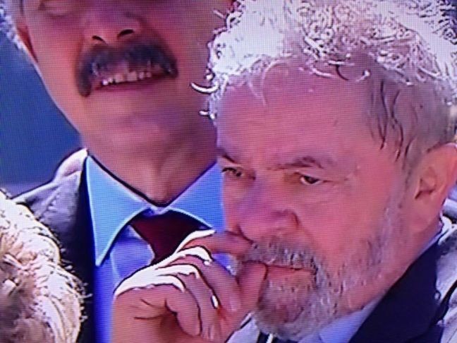 Novo veto de Lula revolta famílias com crianças com microcefalia e vítimas do vírus zika