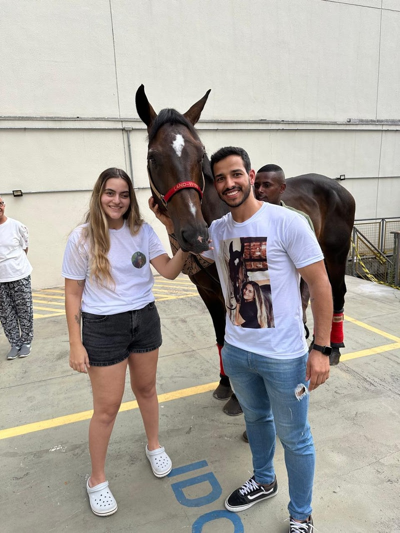 A força de Giovana: a reabilitação e o reencontro com o seu cavalo Land