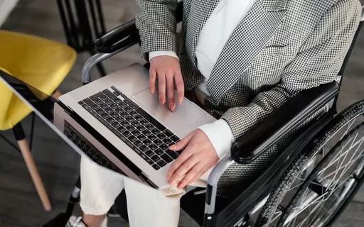 Talento Incluir traz dicas de como a liderança pode acelerar a inclusão de pessoas com deficiência nas empresas