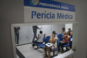 Especialista aponta revisão do valor de aposentadoria e recurso contra indeferimento do INSS