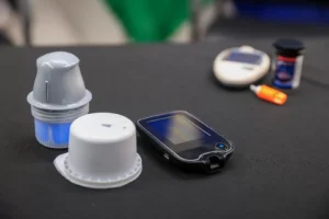 Em Ribeirão Preto/SP, crianças e adolescentes com diabetes tipo 1 receberão sensor digital de glicose