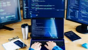 12 mil bolsas de estudos e contratações para todo Brasil: DIO e Avanade impulsionam capacitação gratuita em Tecnologia