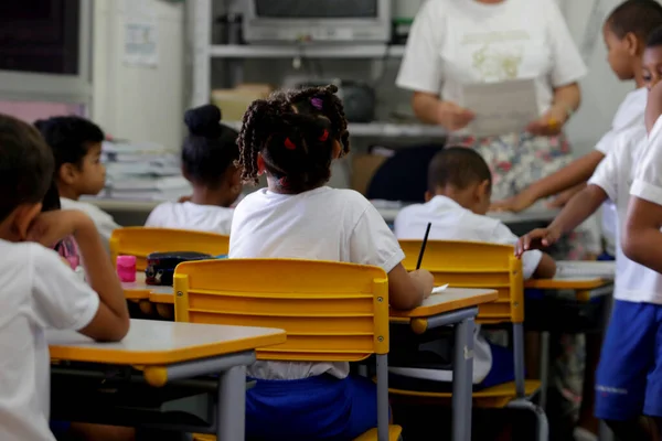 Bolsa Família entra no cálculo de renda familiar para receber benefício no INSS