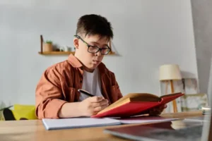 Oficina online e gratuita prepara profissionais de todo Brasil para mediação de leitura inclusiva