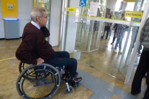 Crédito Acessibilidade BB está suspenso para quem ganha até 5 mínimos. Sem nova portaria, linhas podem ficar sem operação em outubro