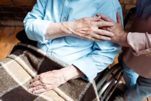 Alzheimer e PCDs: datas nacionais reforçam a luta por dignidade e direitos
