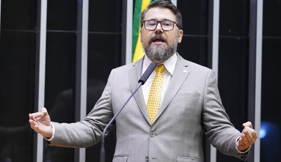Pollon assume compromisso para manter direito às pessoas com deficiência na Câmara dos Deputados