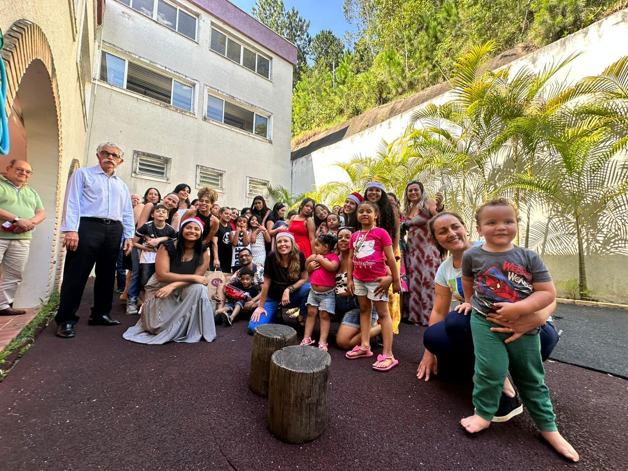 Notea lança campanha digital para promover o Natal de autistas e seus familiares