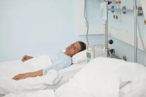 UFRJ desenvolve medicamento inédito que devolve movimento a pacientes com lesão na medula