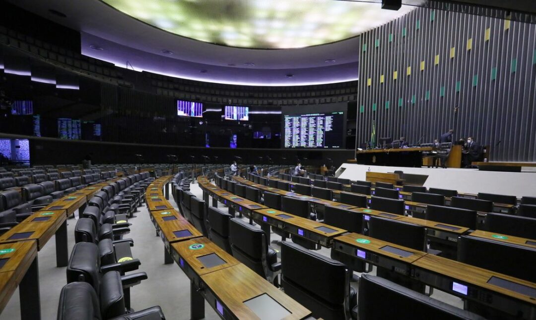 Pessoas com deficiência se preparam para mobilizar deputados federais pela defesa dos direitos na manutenção das isenções