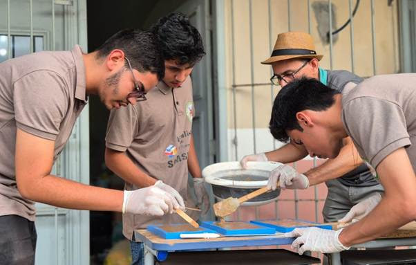 Projeto de painéis para reduzir o ruído em salas de aula é finalista do Solve for Tomorrow Brasil