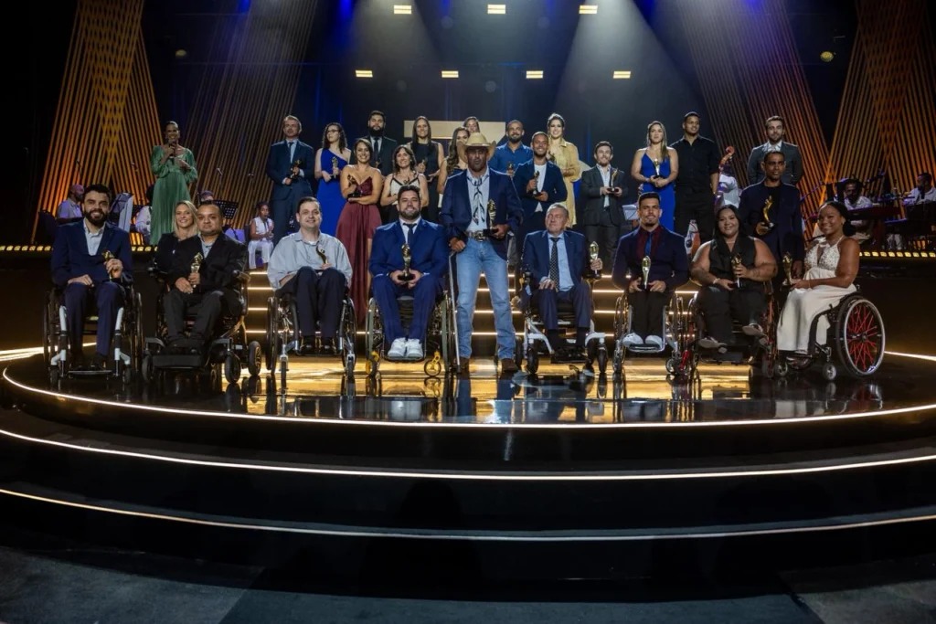 Paratletas da natação são destaques no Prêmio Brasil Paralímpico