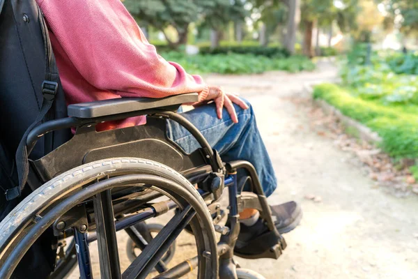 Andar de Novo - OPINIÃO - * Por André Naves