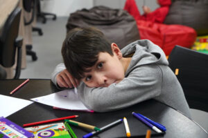 Conheça orientações para pessoas com TEA durante as festas de final de ano