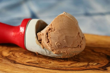 Fim de ano: livro de receitas propõe alternativas adequadas para quem tem fenilcetonúria, doença rara