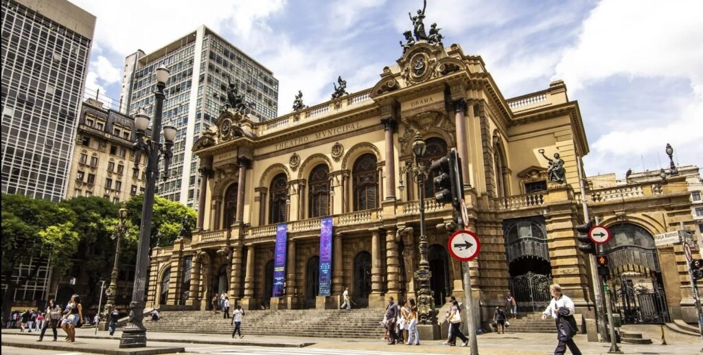 Instituto Olga Kos recebe o Prêmio Cidade de São Paulo em cerimônia no Theatro Municipal