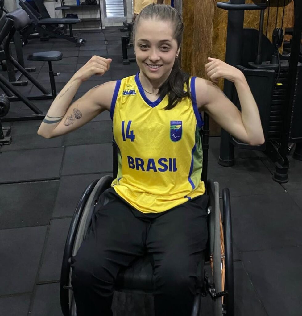 Paciente relata resultados após 6 anos do tratamento com a Polilaminina