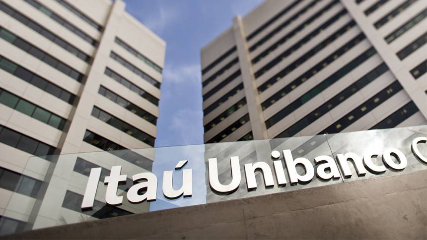 Itaú Unibanco abre inscrições para o Impulsione, programa de formação comercial para pessoas com deficiência