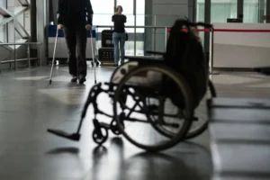 TJDFT mantém condenação da TAM Linhas Aéreas que recusou embarque de passageiro com deficiência