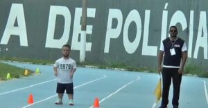 Candidato com nanismo consegue no STF determinação para adaptação de teste físico em concurso de delegado em MG