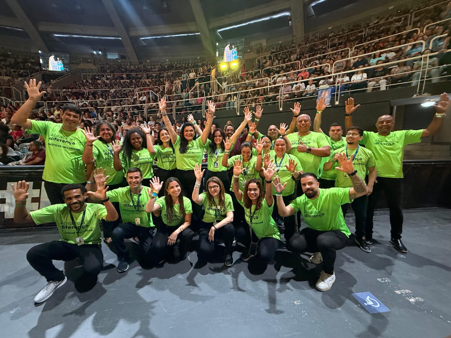 Encontro de fé no Maracanãzinho consagra a inclusão e a solidariedade