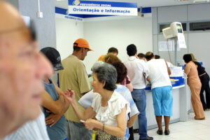 Para diminuir filas, INSS nega pedidos de benefícios