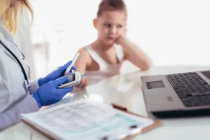 Pesquisa aponta que 70% dos brasileiros com diabetes relatam impacto emocional significativo da doença