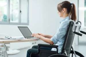 Câmara Paulista da Inclusão divulga Carta Aberta sobre os 35 anos da Lei de Cotas e destaca mulher com deficiência no mercado de trabalho
