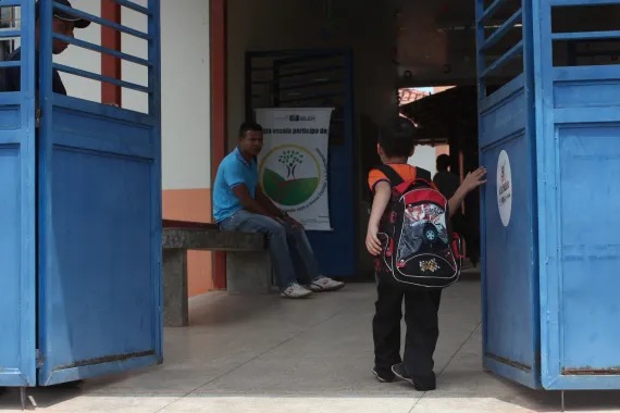 O transporte escolar e o direito que começa na porta de casa para estudantes com deficiência - OPINIÃO - * Por Igor Lima