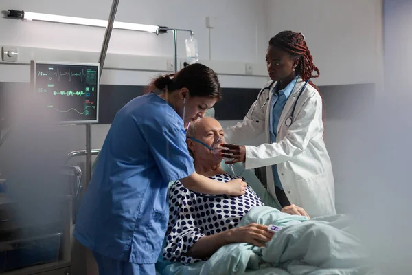 Diagnóstico precoce poderia evitar a morte de mais de 16 mil homens por ano no Brasil com câncer de próstata