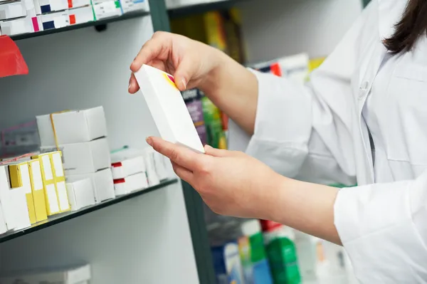 Regulamentação fortalece papel do farmacêutico nos cuidados paliativos e amplia segurança para pacientes e famílias