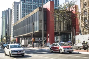 Pessoas com deficiência começam a receber indeferimentos de recursos sobre isenção do IPVA em SP e devem ficar atentas aos prazos