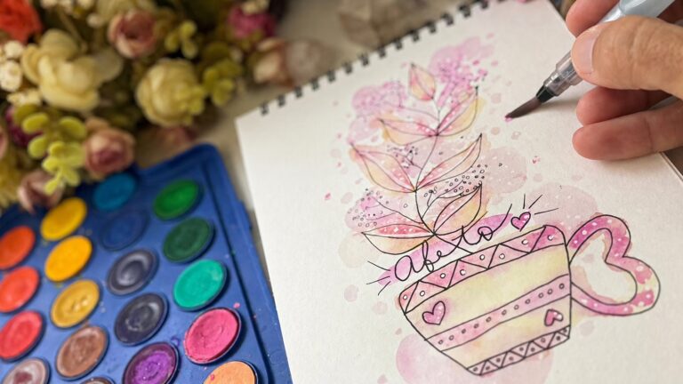 Método de pintura terapêutica ajuda mulheres a desacelerar a mente e já formou mais de 16 mil alunos