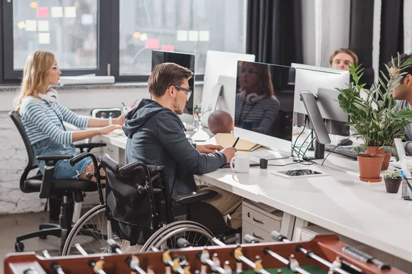 2Gether-International prorroga inscrições para programas de empreendedorismo inclusivo e inovação no Brasil
