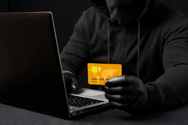 Judiciário alerta golpes em falsos leilões, telefonemas, mensagens e sites. OAB/SP lança cartilha de prevenção