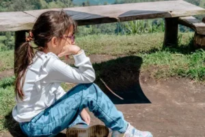 O pai que some: quando o abandono se torna ainda mais cruel diante da deficiência do filho - OPINIÃO - * Por Igor Lima