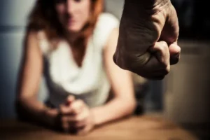 Recorde de feminicídios em São Paulo evidencia falhas na prevenção da violência contra a mulher