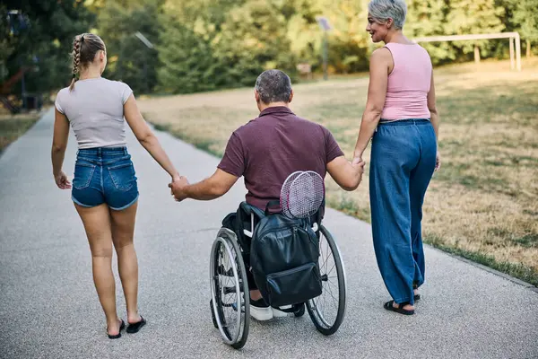 Pais com deficiência: números revelam uma realidade ainda pouco conhecida e cercada de barreiras