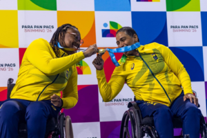 Nadadora do Time São Paulo bate recorde das Américas e faz dobradinha no 1º dia do Parapan-Pacífico de natação