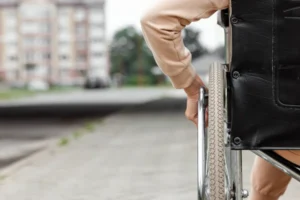 Transporte gratuito para pessoas com deficiência nas eleições em São Paulo alcança menos da metade das cidades do Estado