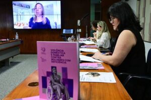 38% das mulheres com deficiência já sofreram violência doméstica ou familiar, revela DataSenado